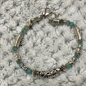 Elegant Silver and Green Beaded Bracelet